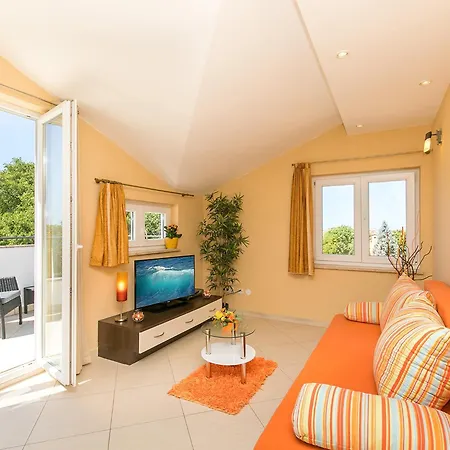 Apartment 6923a *