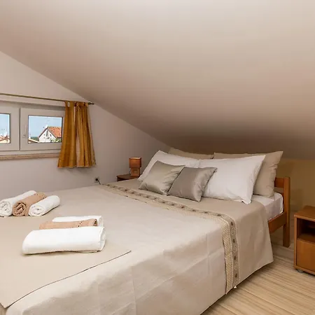 6923a Poreč